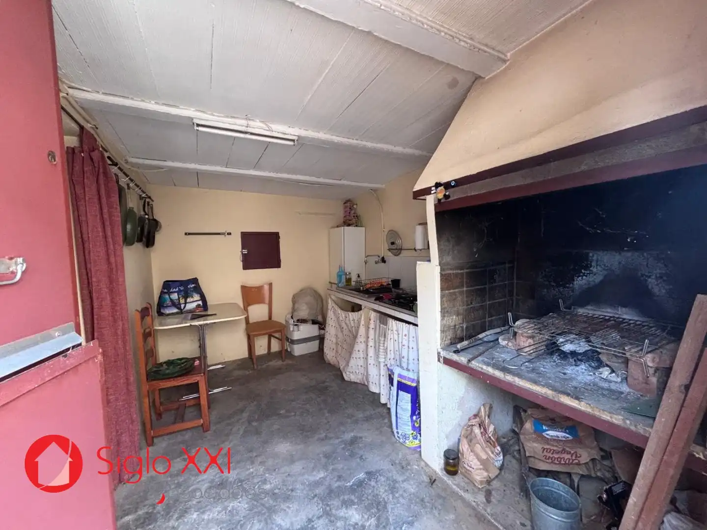 Cuina de Finca rústica en venda en Vall d'Alba amb Traster