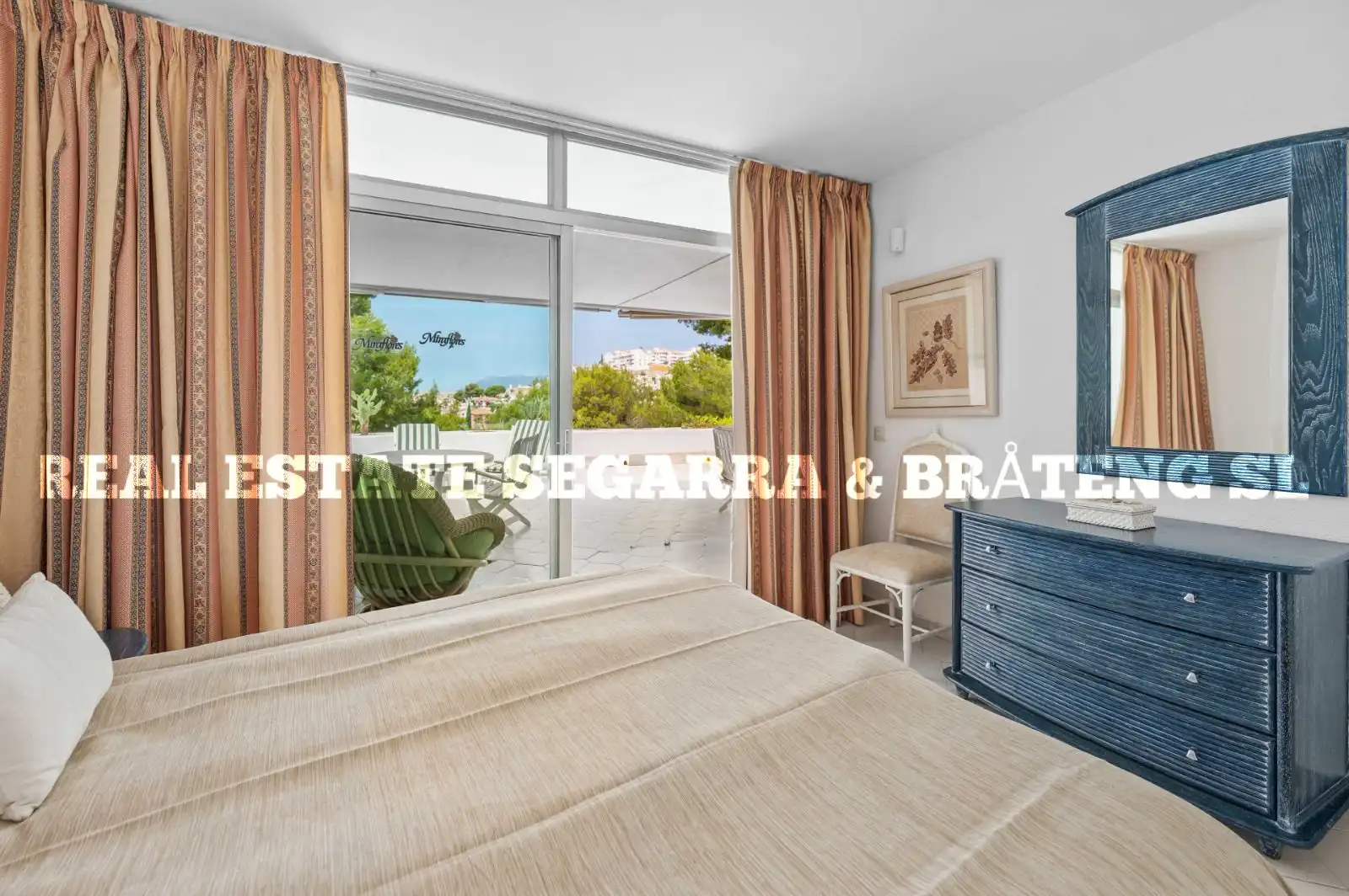 Vista exterior de Apartament en venda en Mijas amb Aire condicionat, Terrassa i Moblat