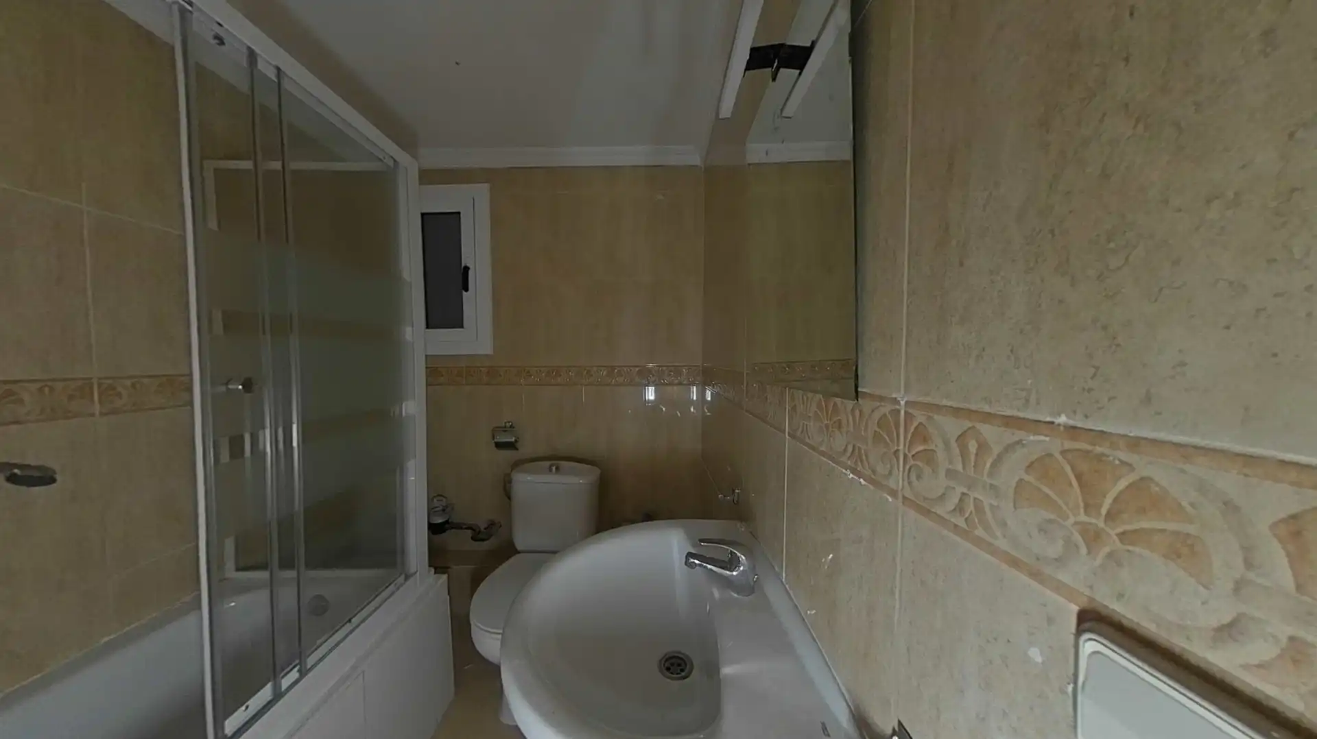 Baño de Piso en venta en Valencia con Balcón