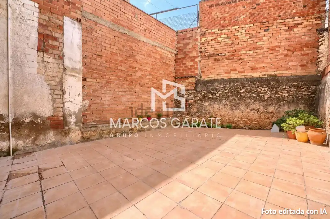 Vista exterior de Casa o chalet en venta en El Vendrell con Calefacción, Terraza y Balcón