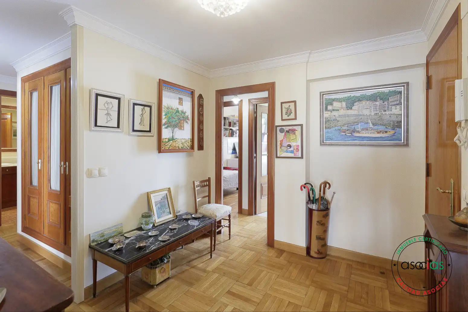 Piso en venta en Gijón  con Calefacción, Parquet y Terraza