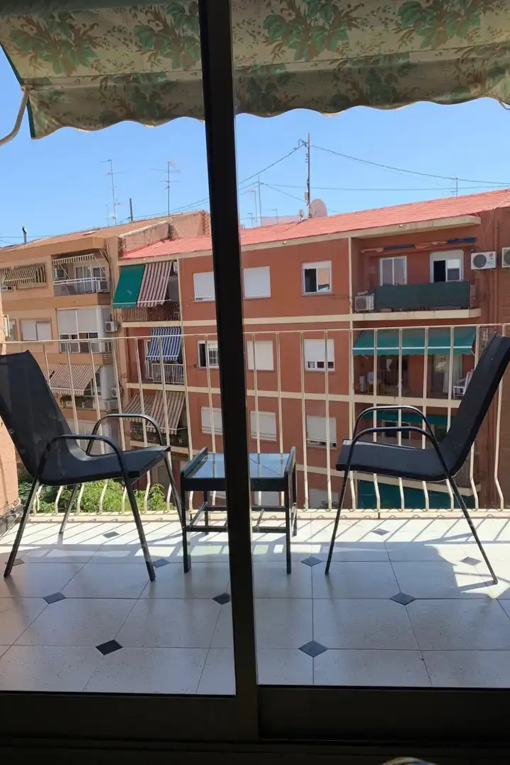Terraza de Apartamento en venta en Alicante / Alacant con Balcón