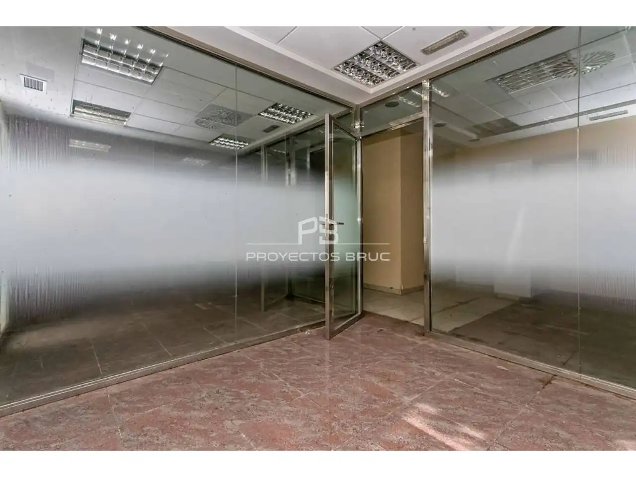 Business premises for sale in Calle Mosén Jacinto Verdaguer, imagen 19