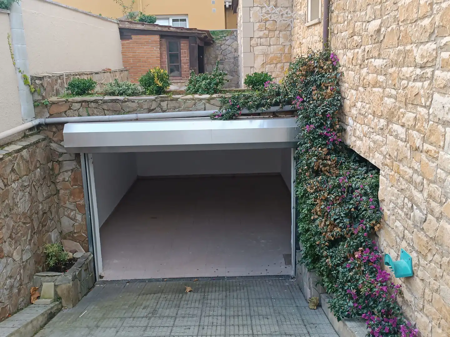 Parking de Casa o chalet en venta en Castrillón con Calefacción, Jardín privado y Parquet