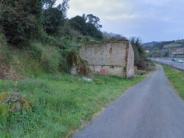 Terreno rústico en venta en Carretera de Pinzales 7