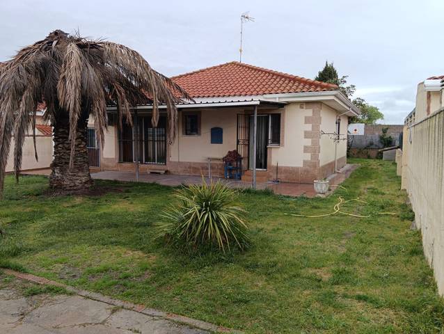 Casa-chalet en Venta en Huecas