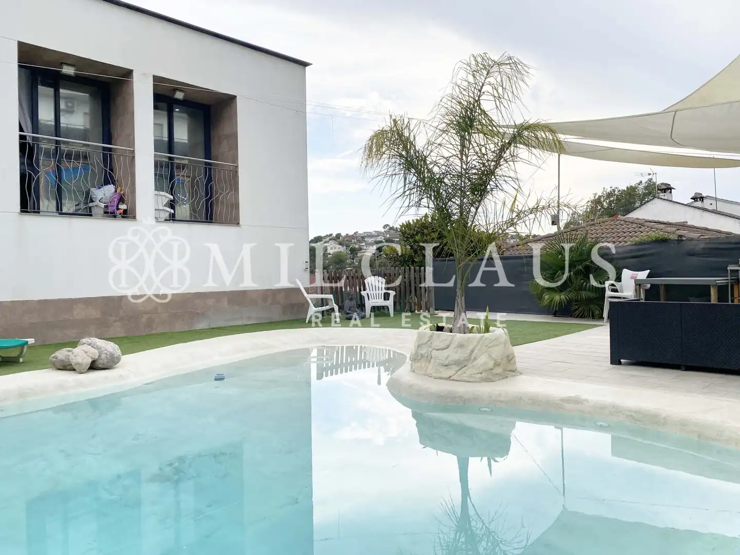 Schwimmbecken von Haus oder Chalet zum Verkauf in Lliçà d'Amunt mit Klimaanlage, Heizung und Privatgarten