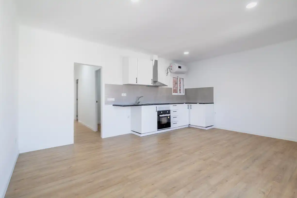Cocina de Piso en venta en Manresa con Horno y Balcón
