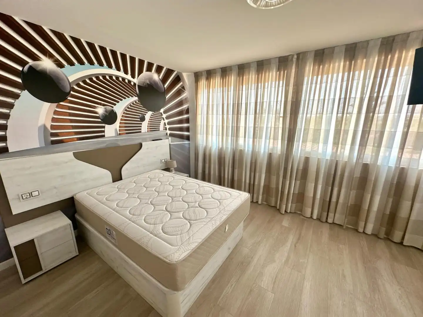 Dormitori de Casa o xalet en venda en Alicante / Alacant amb Aire condicionat, Jardí privat i Terrassa