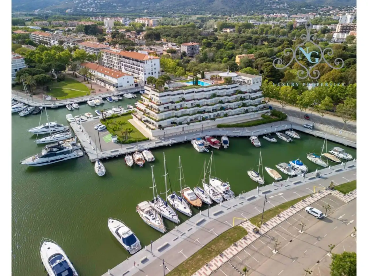 Piso con piscina en venta en Avenida verona terol