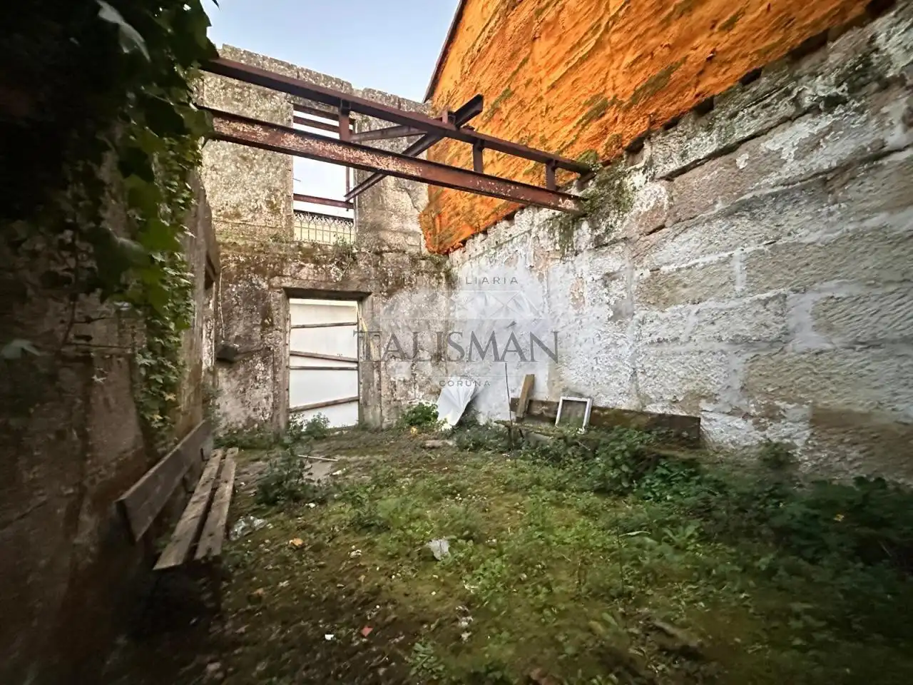 Adossat amb jardí en venda a AVDA CALVO SOTELO, imagen 4
