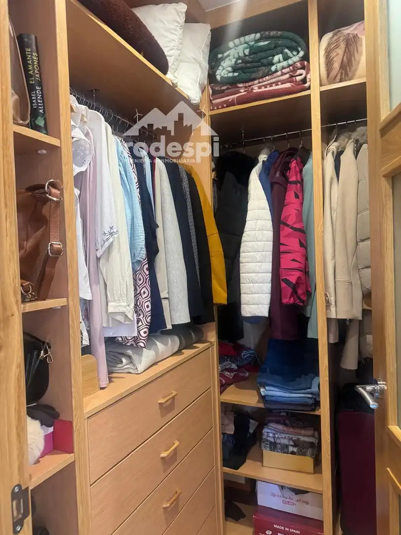 Piso en venta en Ponteareas con Calefacción, Trastero y Amueblado