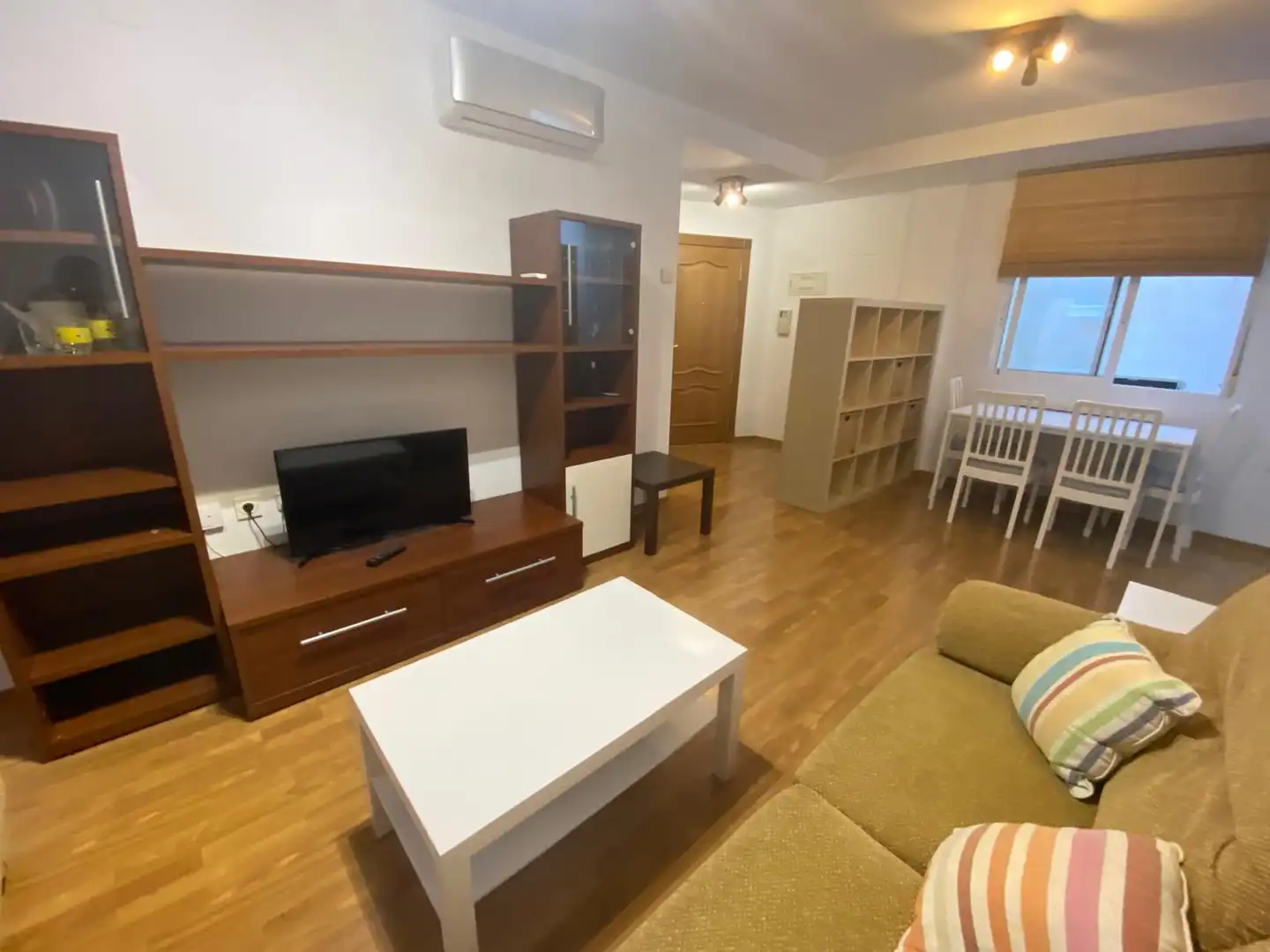 Apartament amb ascensor de lloguer a Calle Baños, imagen 2