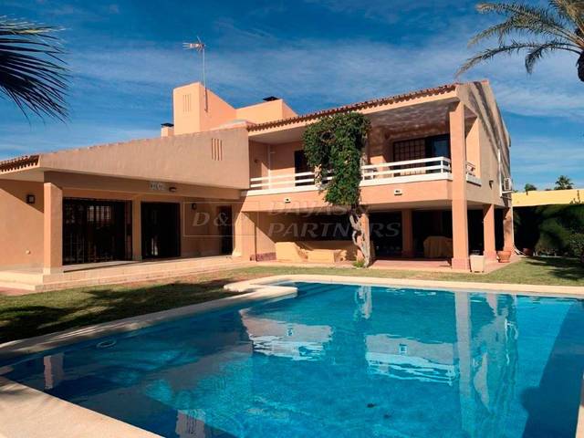 Casa-chalet en Alquiler en Mar caribe, 4 en La Veleta