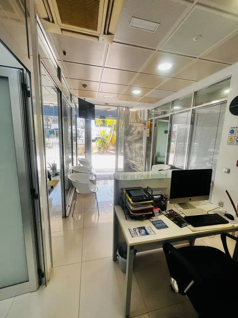 Local en venta en San Bartolomé de Tirajana con Aire acondicionado