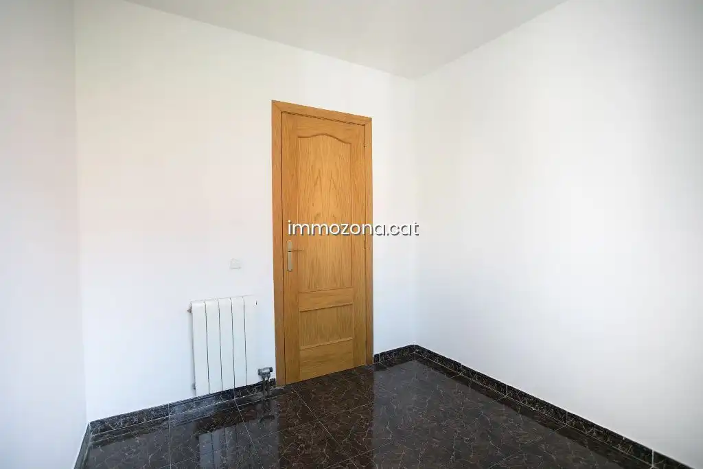 Dormitori de Apartament en venda en Palafrugell amb Balcó