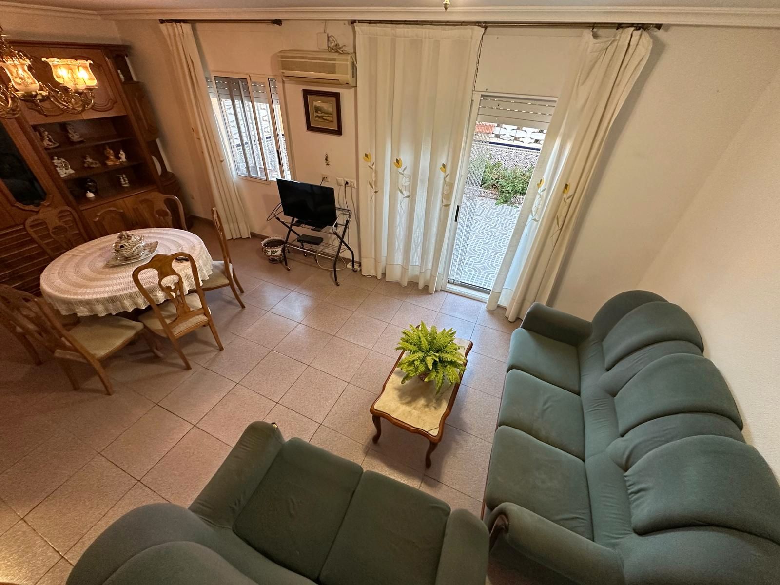 Casa adosada en venta en Casco Urbano