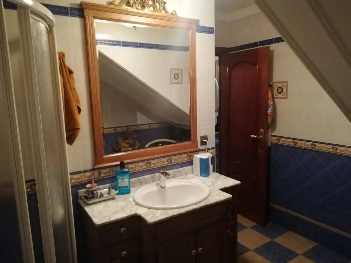 Bathroom of Houses for sale in Albacete  with Air Conditioner, Terrace and Storage room