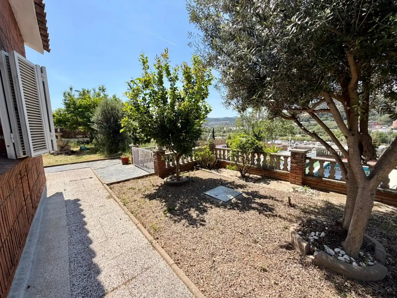 Jardí de Casa o xalet en venda en Montcada i Reixac amb Aire condicionat, Calefacció i Jardí privat