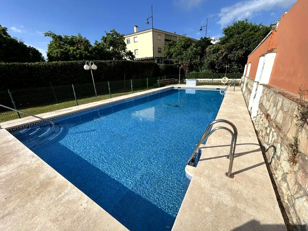 Piscina de Pis en venda en Benalmádena amb Aire condicionat, Calefacció i Terrassa