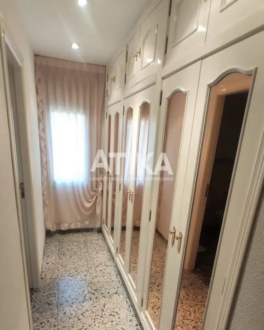 Chalet con balcón en venta en Centro, imagen 52