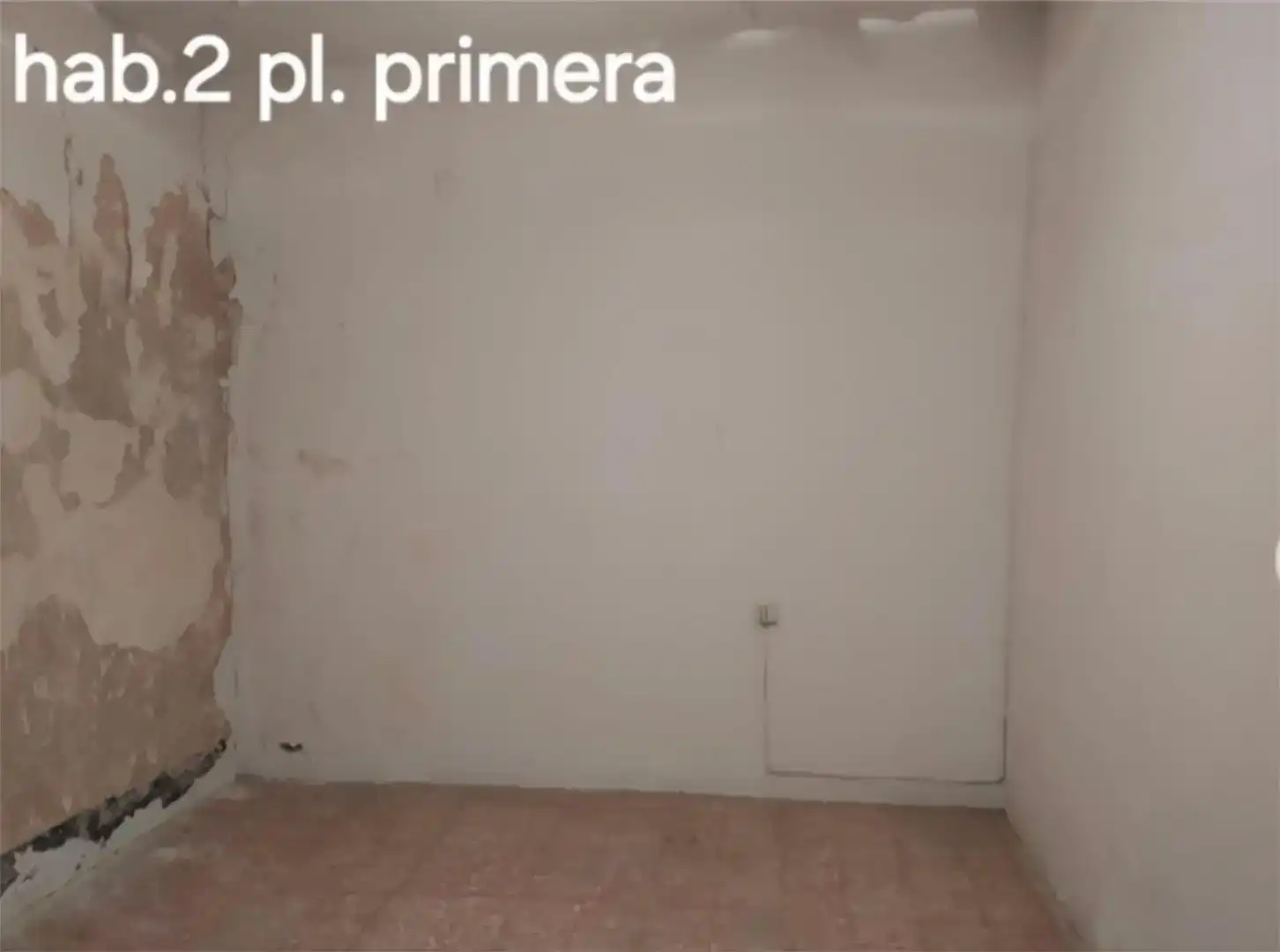 Piso en venta en Anna con Balcón