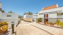 Vista exterior de Pis en venda en San Bartolomé de Tirajana amb Terrassa i Piscina