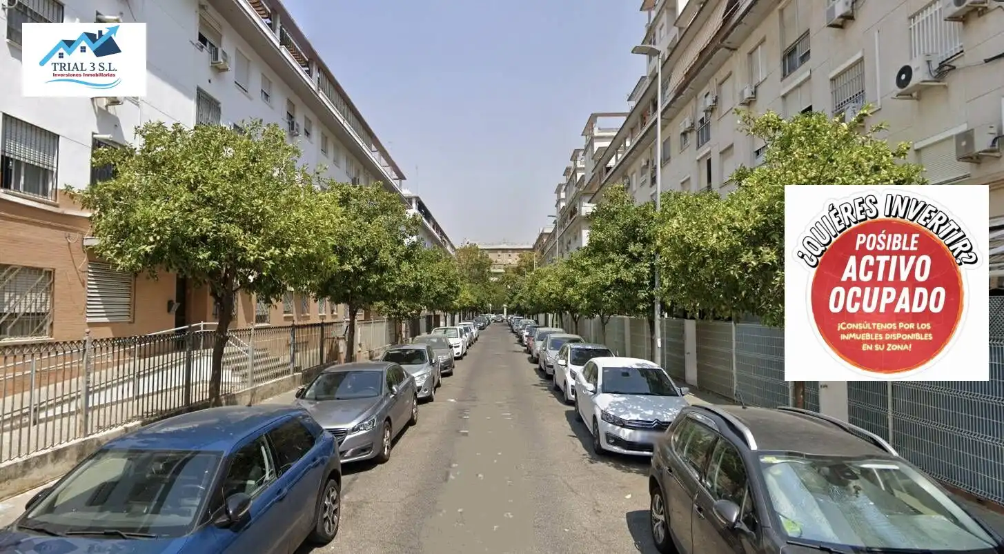 Vista exterior de Piso en venta en Sevilla