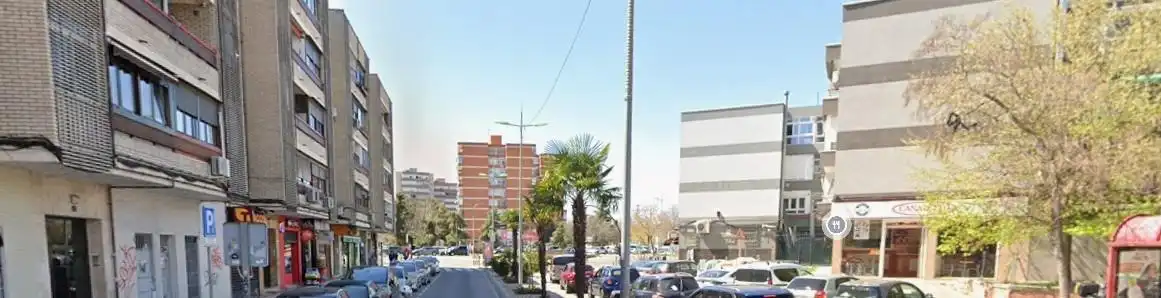Piso con jardín en venta en La Avanzada - La Cueva