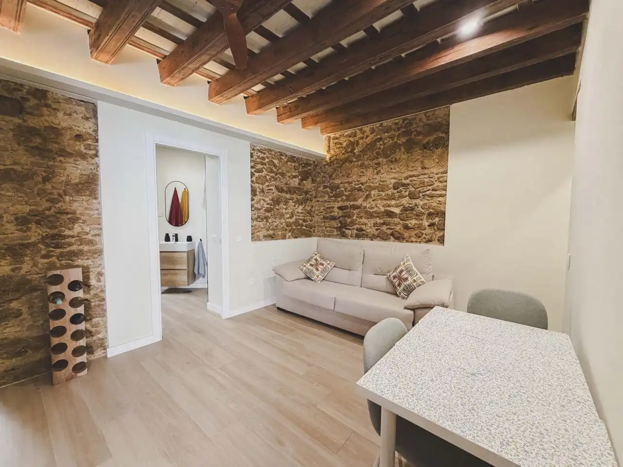 Sala d'estar de Apartament en venda en Cádiz amb Moblat