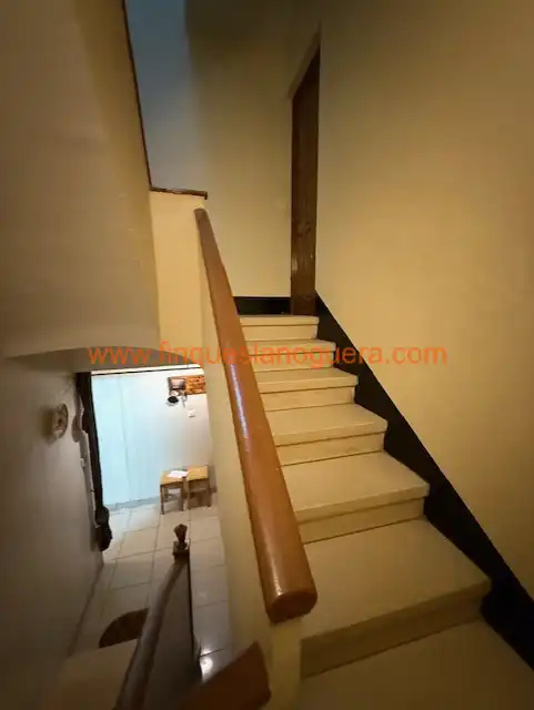 Casa adosada en venta en Menàrguens con Balcón