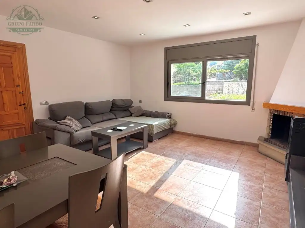 Living room of Houses for sale in Albinyana, Tarragona