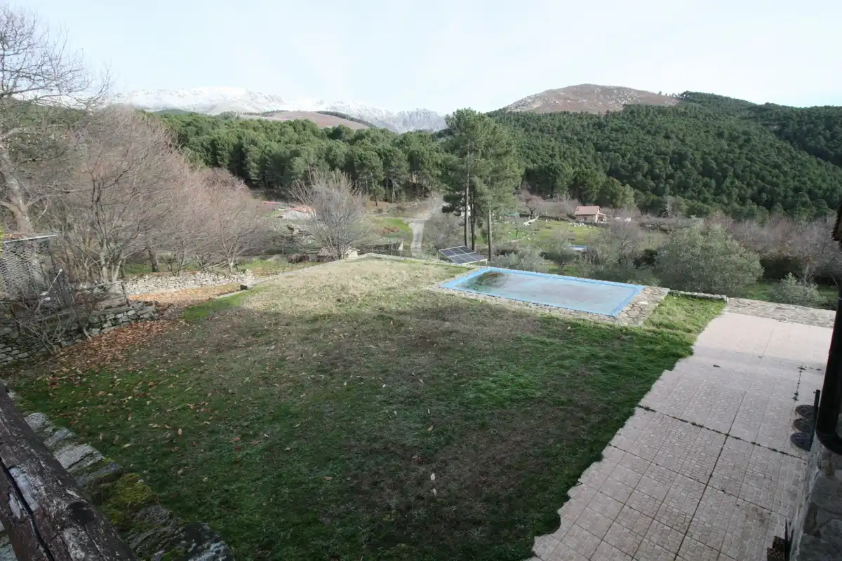 Garden of Country homes for sale in Guisando  with Heating, Private garden and Terrace