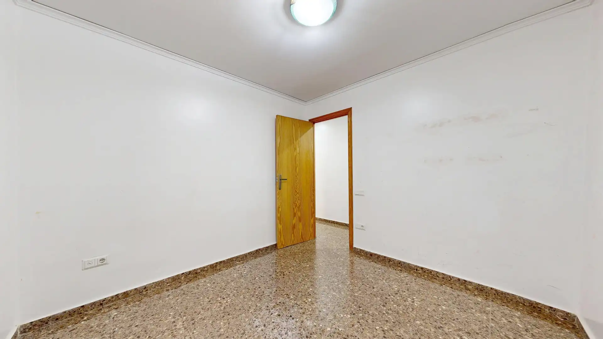 Flat for sale in Almussafes  with Terrace and Balcony