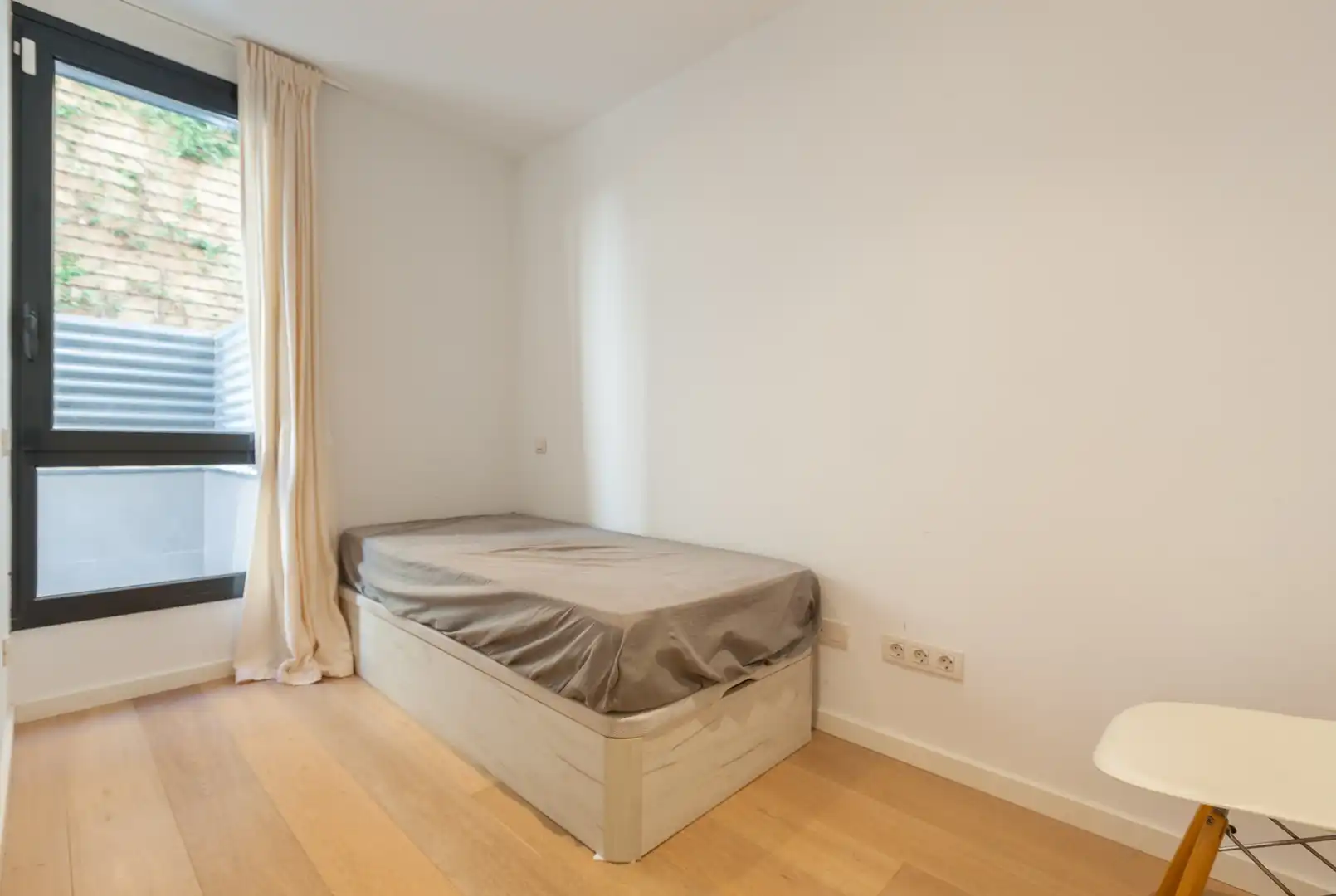 Erdgeschosswohnung mit Garten zur Miete in Carrer de Dalmases, imagen 14
