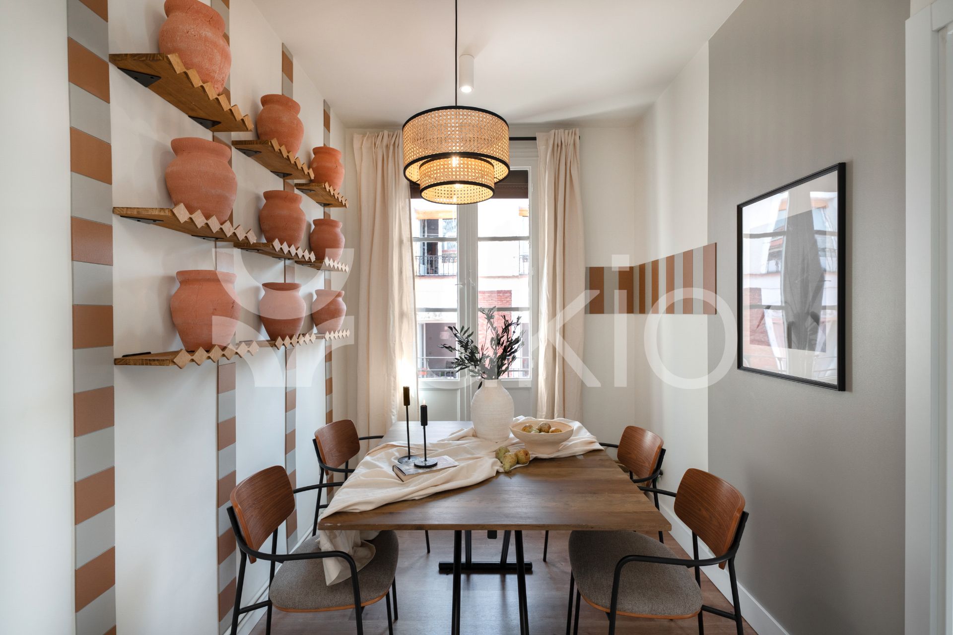 Dining room of Apartment to rent in  Madrid Capital  with Air Conditioner, Heating and Furnished