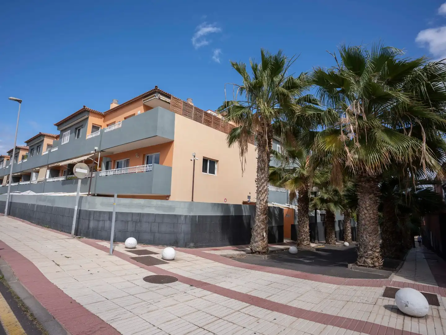 Vista exterior de Apartament en venda en Güímar amb Parquet, Terrassa i Traster