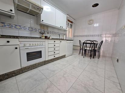 Kitchen of Flat for sale in Foz  with Heating, Parquet flooring and Furnished