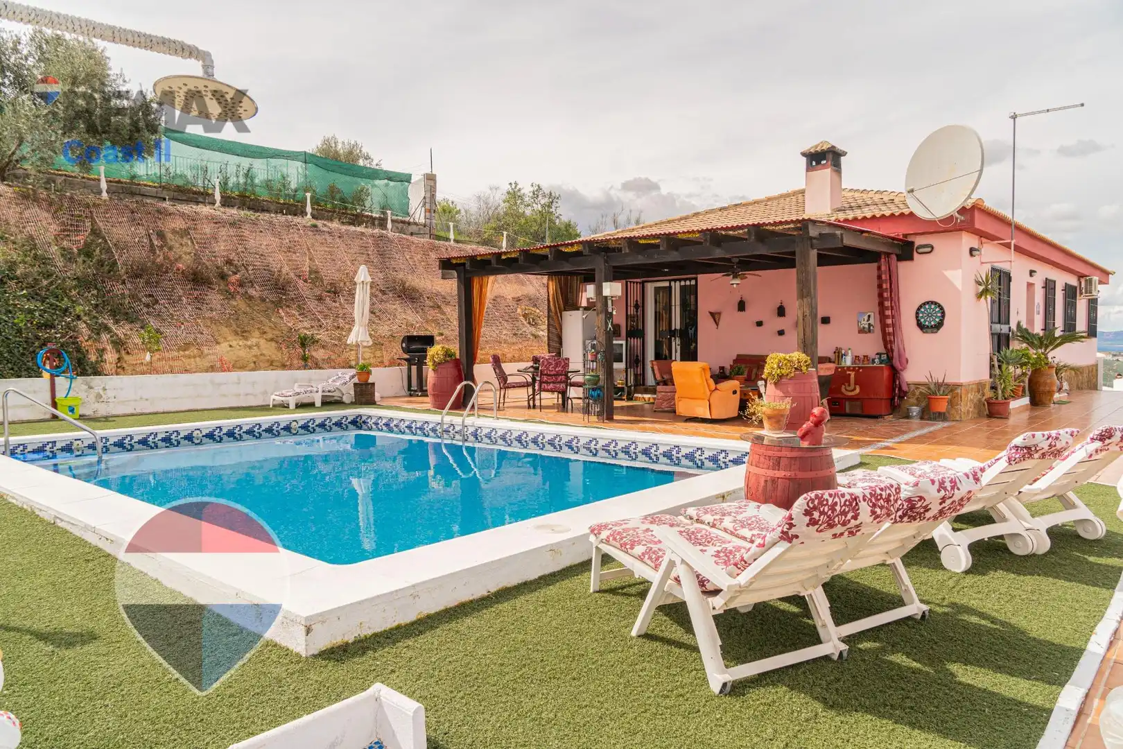 Piscina de Casa o chalet en venta en Moraleda de Zafayona con Aire acondicionado, Calefacción y Jardín privado