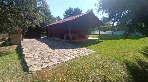 ESTUPENDO CHALET DE MADERA CON PISCINA EN MARUGAN (SEGOVIA)