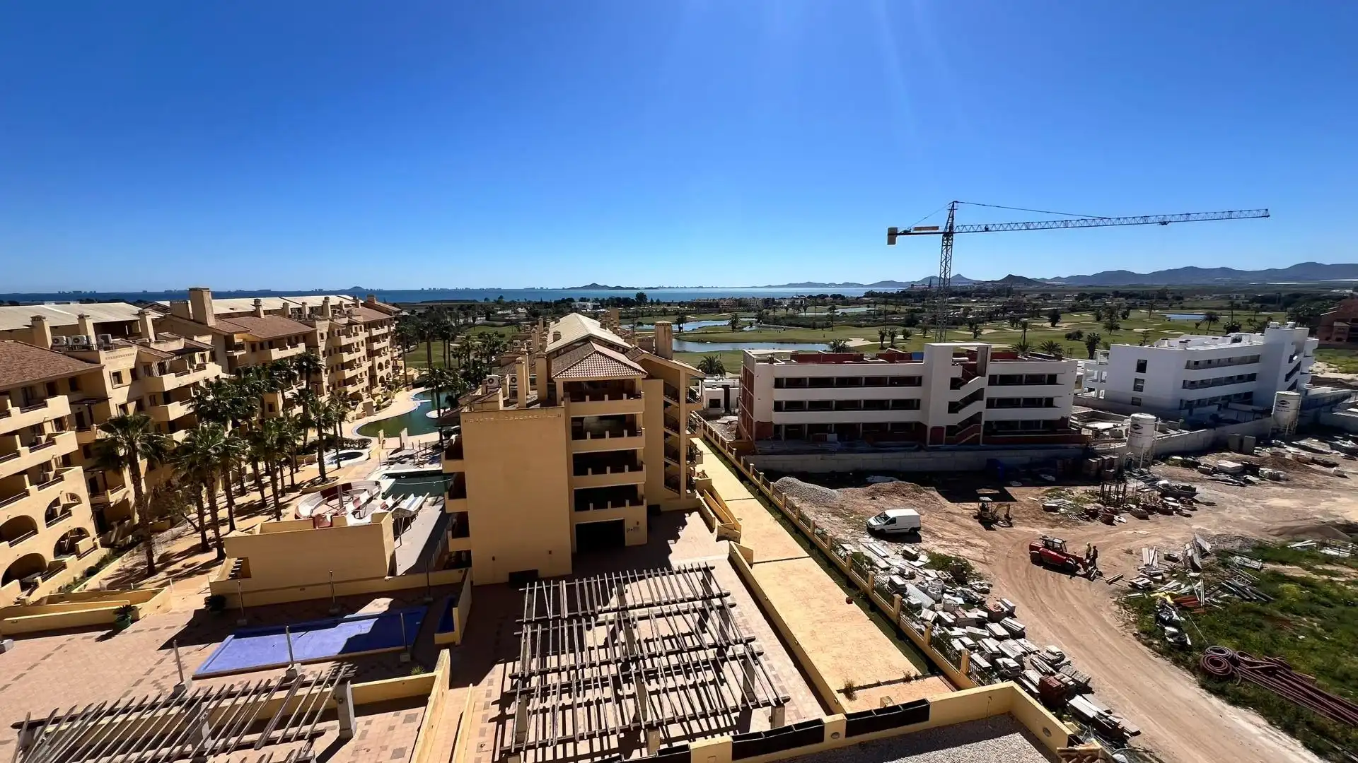 Exterior view of Apartments for sale in Los Alcázares  with Air Conditioner, Terrace and Furnished