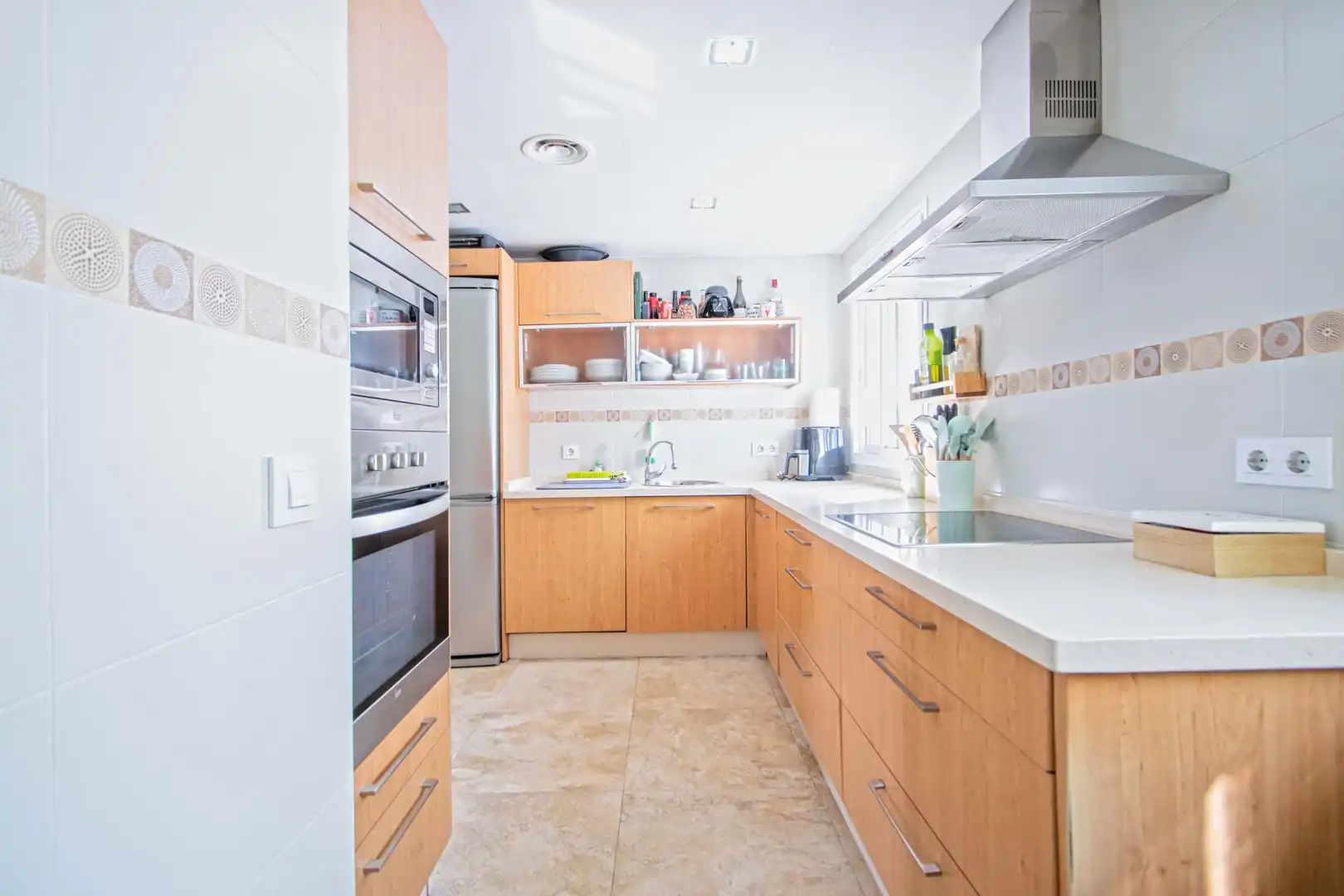 Küche von Maisonette zum Verkauf in Sevilla mit Klimaanlage, Heizung und Terrasse