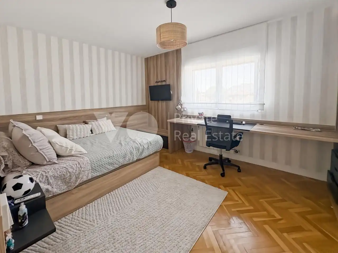 Bedroom of Houses for sale in Boadilla del Monte  with Air Conditioner, Heating and Private garden