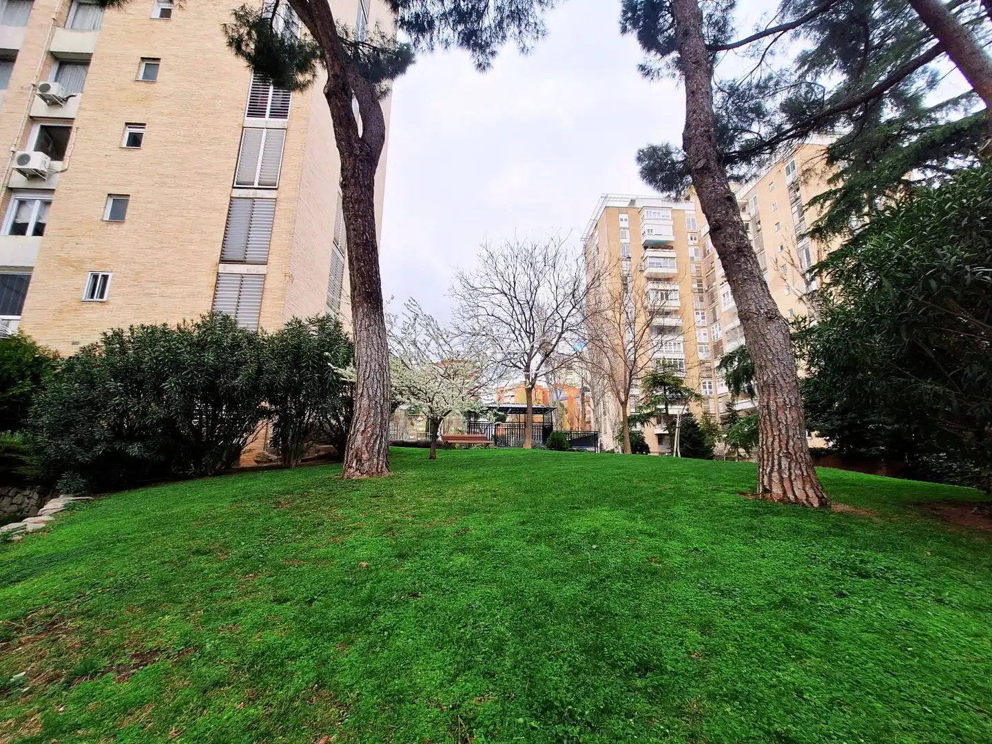Exterior view of Flat for rent in Madrid  with Air Conditioner, Heating and Furnished