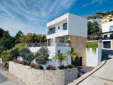 Villa con balcone in vendita a Alcalalí