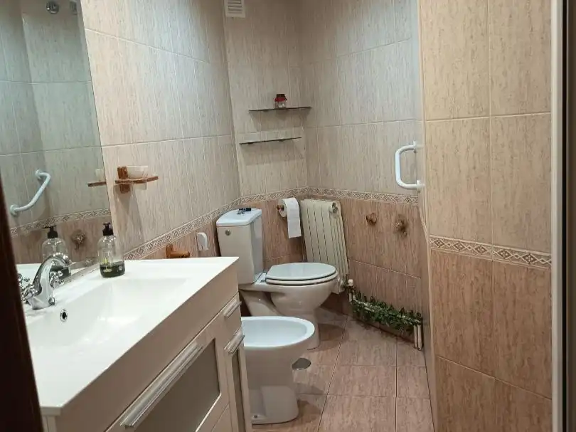Baño de Piso en venta en Getafe con Aire acondicionado