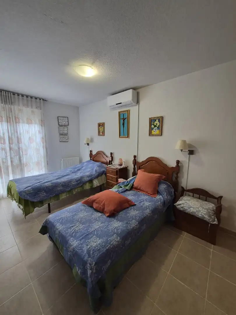 Habitación de Casa adosada en venta en Almoguera con Amueblado