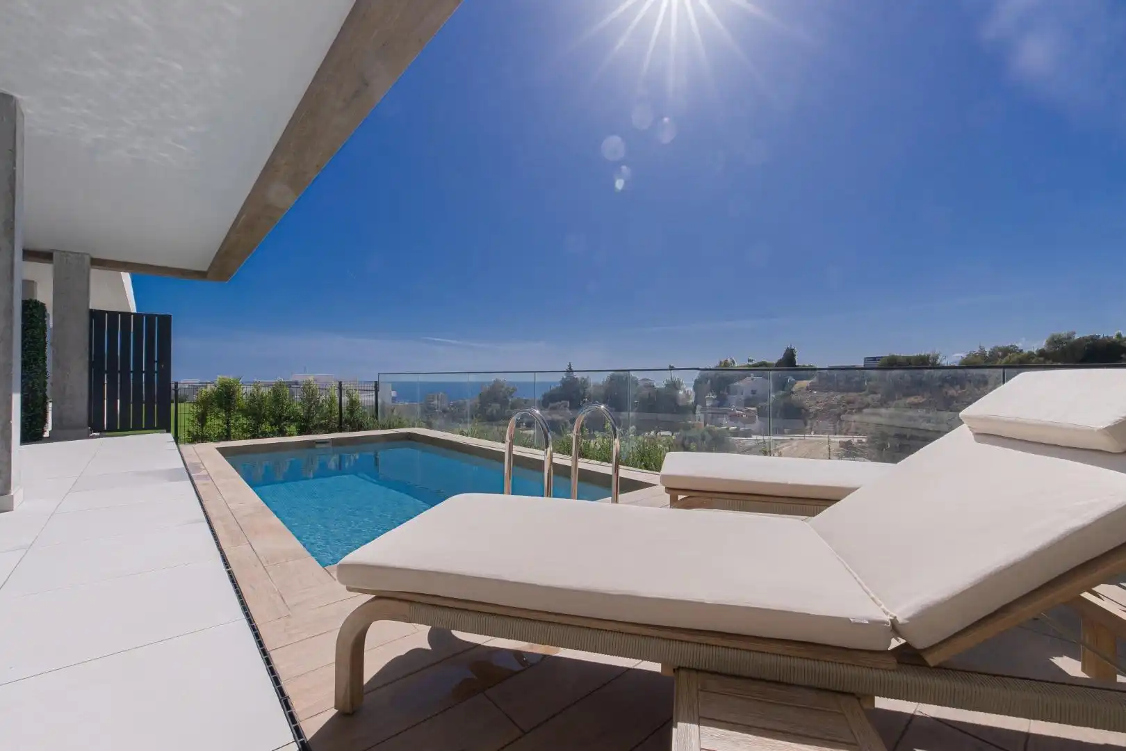 Ground floor with pool for sale in Río Real - Los Monteros, imagen 14