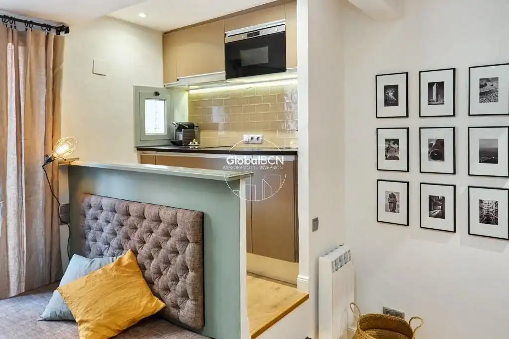 Edificio en venta en De L'Espaseria, Sant Pere, Sta. Caterina i la Ribera