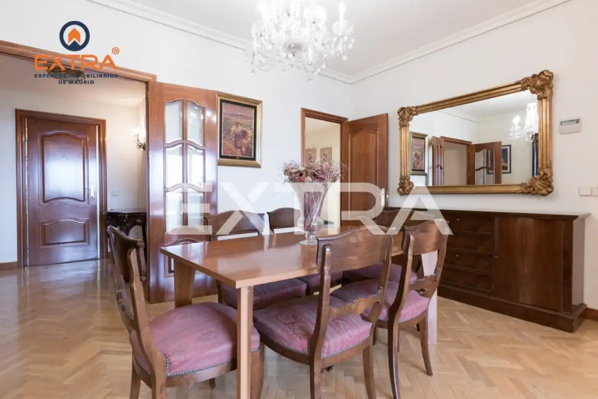 Esszimmer von Wohnung zur Miete in Madrid mit Klimaanlage, Heizung und Parkett